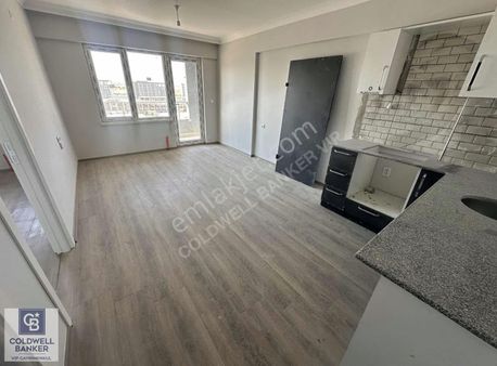 Protokol Yolu Otomomi Karşısı Havuzlu Satılık 1+1 Sıfır Daire