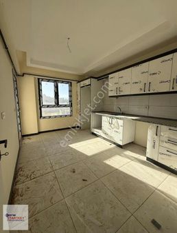 Turgutlu Ergenekon Mh. Satılık 3+1 Daire