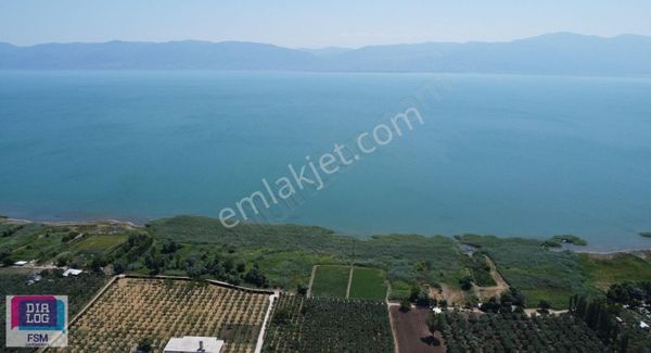 İmarın Dibinde Harika Göl Manzaralı 444 M2 Zeytnlk
