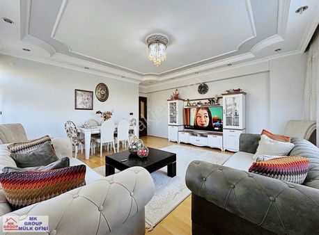 Develi Elbiz Caddesinde Değerli Lokasyonda Geniş 3+1 Satılık