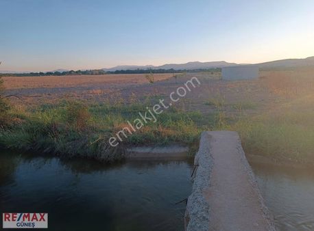 Bahri'de Satılık 27 Dünüm Tarla