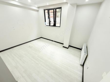 Pusula İnş.tan 50 Yıl Mah Cadeye Cok Yakın 8