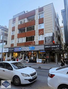 Güneşli Meydanda 3+1 Satılık 135 M2 Daire