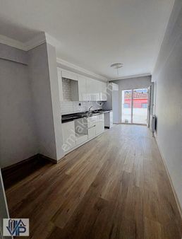 Bafra Vıp Gayrimenkulden Gazipaşa Mah'de Satılık 3+1 Daire