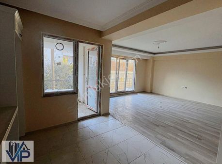 Bafra Vıp Gayrimenkulden Mevlana Mah'de 3+1 Satılık Daire