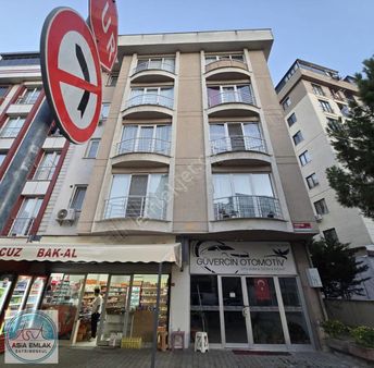 Asia'dan Merkezi Konumlu Eşyalı 2+1