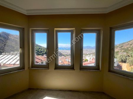 Goldhouse Dan Satılık Deniz Ve Doğa Manzaralı 3+1 Daire