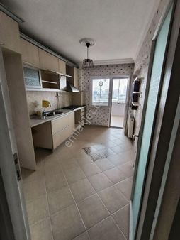 Beylikdüzü De Beko Arkası 3+1 Metrobus E 5dk Mesafede