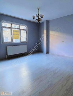 Işıktan Yürüyüş Yolunun Dibinde Masrafsız Satılık 2+1 Daire