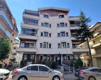 Bağbaşı'dan Antares & Şehir Hast.mevkiinde 3+1 Ortakat Asansörlü Ön Güney Üç Cepheli Gömme Balkonlu