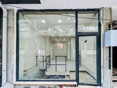 Marcity'den Zeytinburnu Seyitnizam'da 100 M² Satılık Dükkan