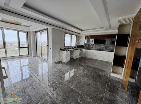 Necaroğullarından Şehir Hastahanesi Karşısı 4,5+1 Ultra Lüks