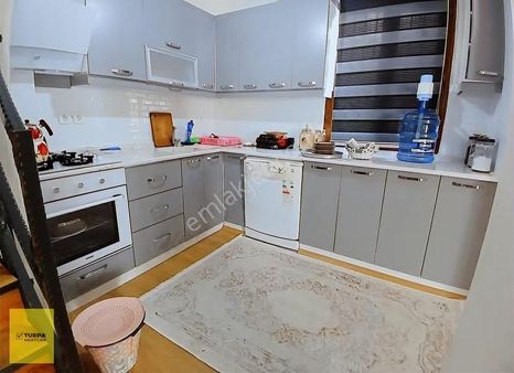 Ürkmez Barış Sitesi Satılık 3+1 Bahçeli Dubleks Yazlık