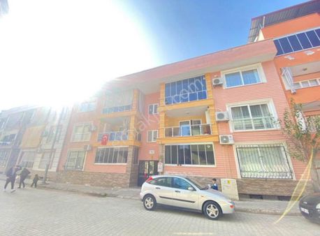 Full Kredili Cumhuriyette Satılık 6+1 Daire