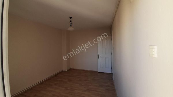 Altıntaş Mahallesinde Satılık Daire