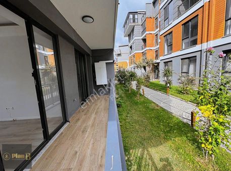 Aile Ortamı Ve Sosyal İmkânlarıyla Merkezi Konumda 2+1 Daire