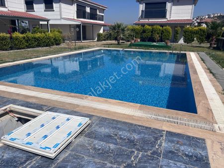 Okjisen Deposu Güzelçamlı Da Havuzlu Site De 3+1 Villa