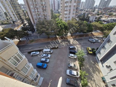 Selanik'ten Mavi Bulvar Gap Gros Yakınında 3+1 Kiralık Daire