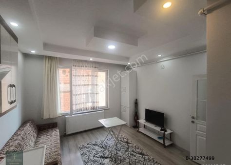 Çarşının Kalbinde Satılık Geniş 1+1 Apart