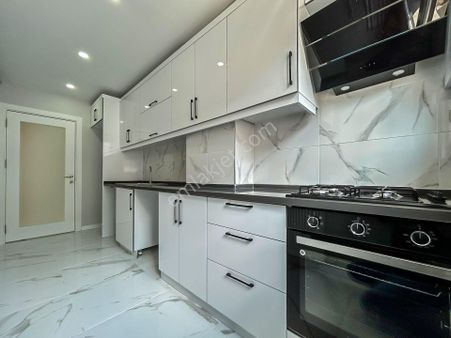 Bahçelievler Mah. İzzettin Çalışlar Cad. Yakını – Satılık Sıfır Dubleks Daire