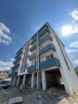 Uca’dan Yeni Hastane Caddesin De 1+1 Daireler.!