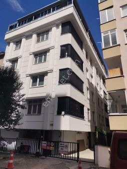 Bahçelievler Evler Mah. 2+1 120 M2 Kiralik Lüks Daire
