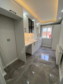 Şehzadeler Utku Mahallesinde 3+1 Aradığınız Full Lüks Satılık Arakat Daire