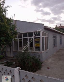 Bahçeli Müstakil Ev