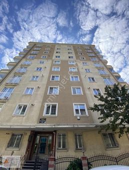 Agt'den Yamanevler Mah. Ara Kat 2+1 100m2 Kiralık Daire