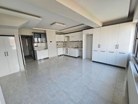 Alp Yapı Emlak'tan Gönen Y.gündoğdu'da Satılık Sıfır 3+1 Dublex Daire