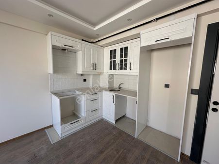 🏡 Ege Mahallesi 🏡 ✅2+1 M2 75 5 Katlınım 4 Katı ❇️kombi Petekli