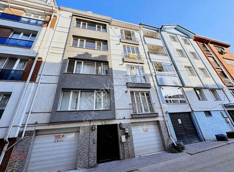 Clk Gmden Geniş Kullanışlı Arakat Giyinme Odalı E.banyolu Daire