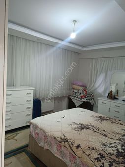 Hızlı 21 Gayrimenkul'den Bağcılar'da 4+1 Geniş Satılık Daire