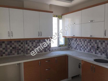 Adana Yeşilyurt Mah 2+1 Aylık Kiralık Daiire