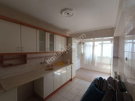 Mç Emlak'tan Selçuklu Mah'sınde 5+1 Satılık Daire