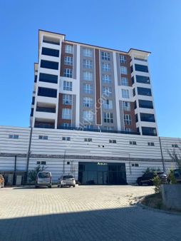 **üniversite Yolunda 3+1 Site İçerisinde Sıfır Satılık Daire**