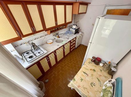 Parla'dan Full Eşyalı Ara Kat Ön Cephe Krediye Uygun 2+1 Daire