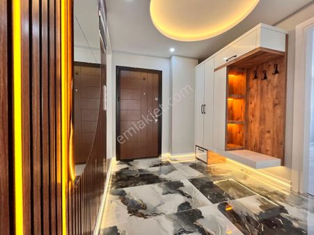 Parstan Altınkumda Asansörlü Arakat Masrafsız 2+1 Daire