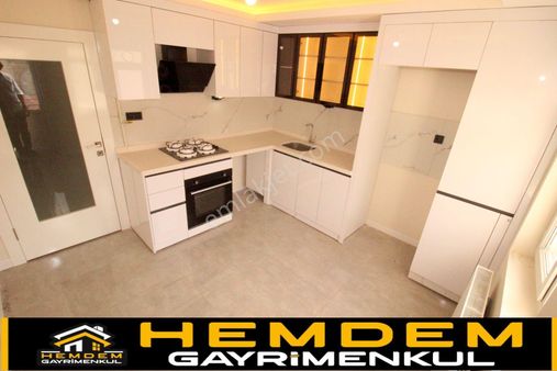 Hemdem Gayrimenkul'den Süvari'de Ahimesut Bulvar Yakını Full+full Yapılı 3+1 Satılık Daire