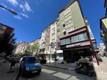 Lise Caddesinde 3+1 Kiralık Daire***burcu Emlak ***