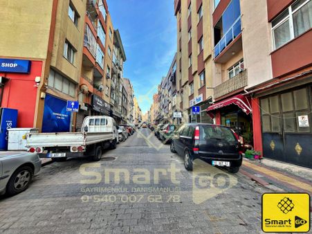 17 Eylül Mahallesi Cinçukuru Cadde Üzerinde Satılık İşyeri