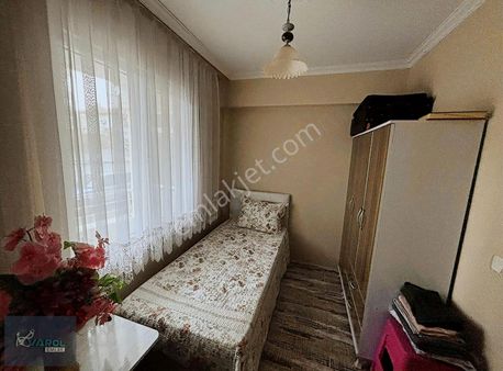 Küçükkuyu Merkezde Ziraat Bankası Arkasında 1+1 Satılık Daire