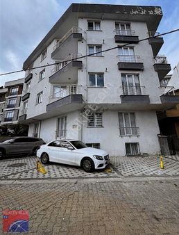 Fatih Mahallesinde Merkezi Konumda 3+1 Geniş Daire