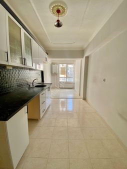 Çiftçioğullarından Protokole Yakın Katta Kilerli 3+1 Daire