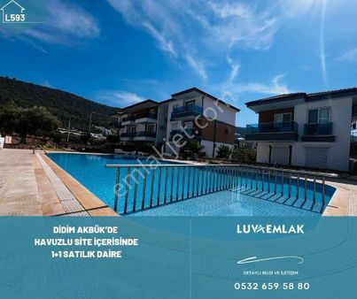 Didim Akbük'te Havuzlu Sitede Bahçeli 1+1 Eşyalı Daire