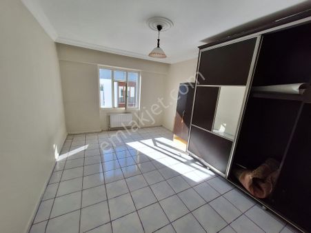 Mountaın Gayrimenkul'den Gaziler Ceylan Awm Arkası 3+1 Son Kat Satılık