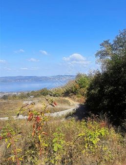 Yuvam Gayrimenkul'den Full Göl Manzaralı İmarlı 2730 Mt Tek Tapu