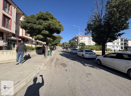 Remax Dem'den Başbağlar Mahallesinde Acil Satılık Bodrum Kat