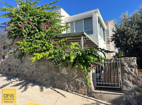 Bodrum Turgutreis Panoramik Deniz Manzaralı 3+1 Dubleks Villa...