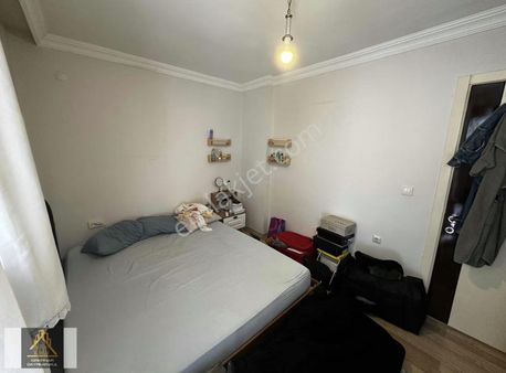 Tınaztepe Kampüs Yakını Ara Kat Balkonlu Eşyalı 1+1 Daire